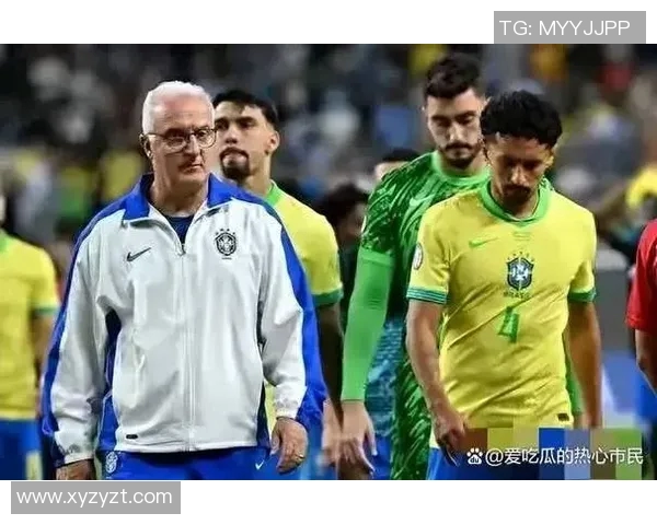 足球明星吃瓜视频揭秘幕后趣事与精彩瞬间引发热议